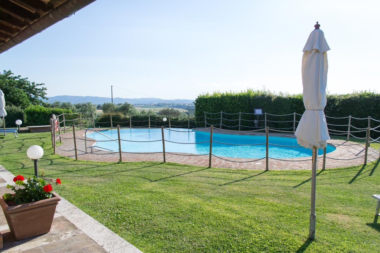 Agriturismo Poggio Delle Conche Питиляно Екстериор снимка