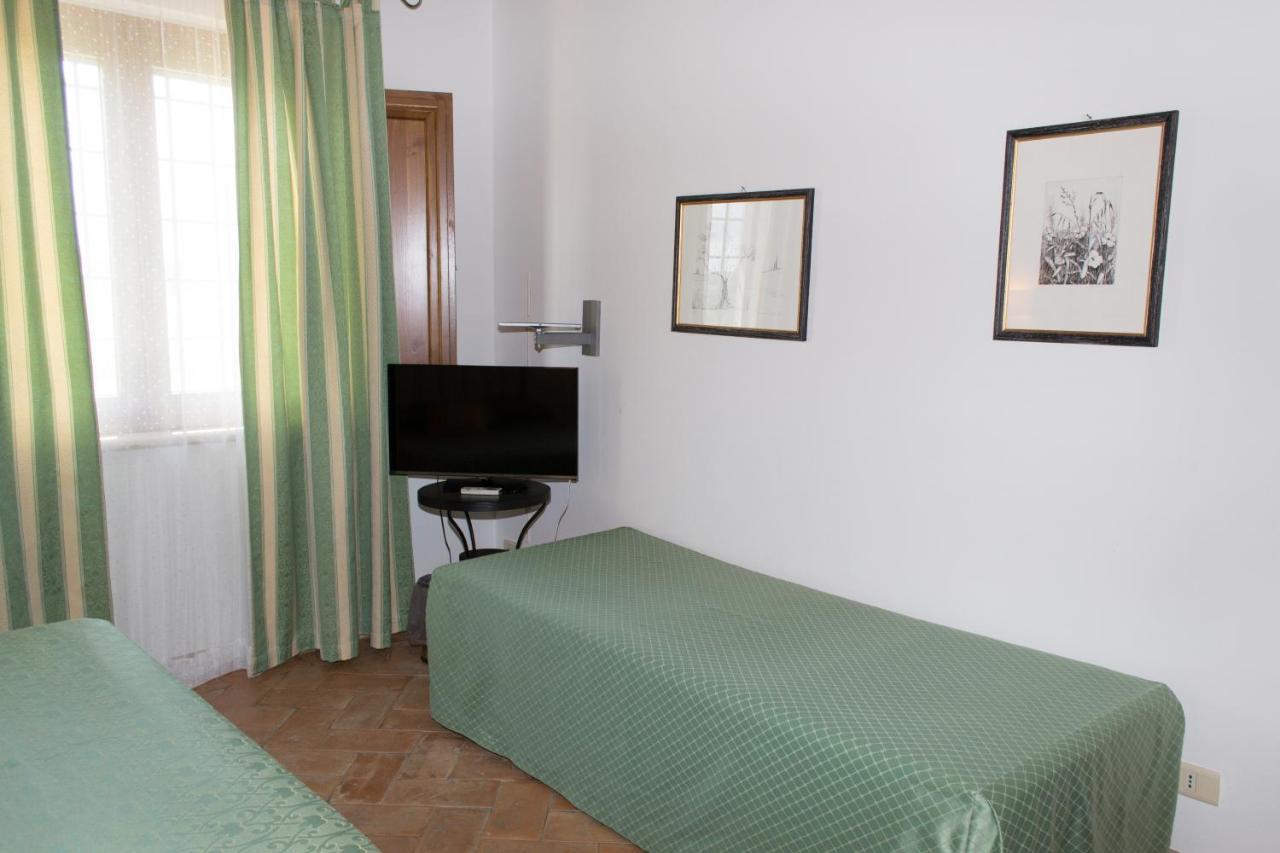 Agriturismo Poggio Delle Conche Питиляно Екстериор снимка